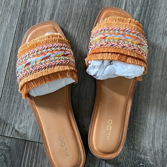 NWT Aldo Rocky Flat Sandal Bohemian Beach Boho vacay resort cruise. Size 9M - Picture 1 of 4